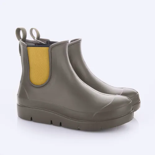 STELLA RAIN BOOTS (1) (1)